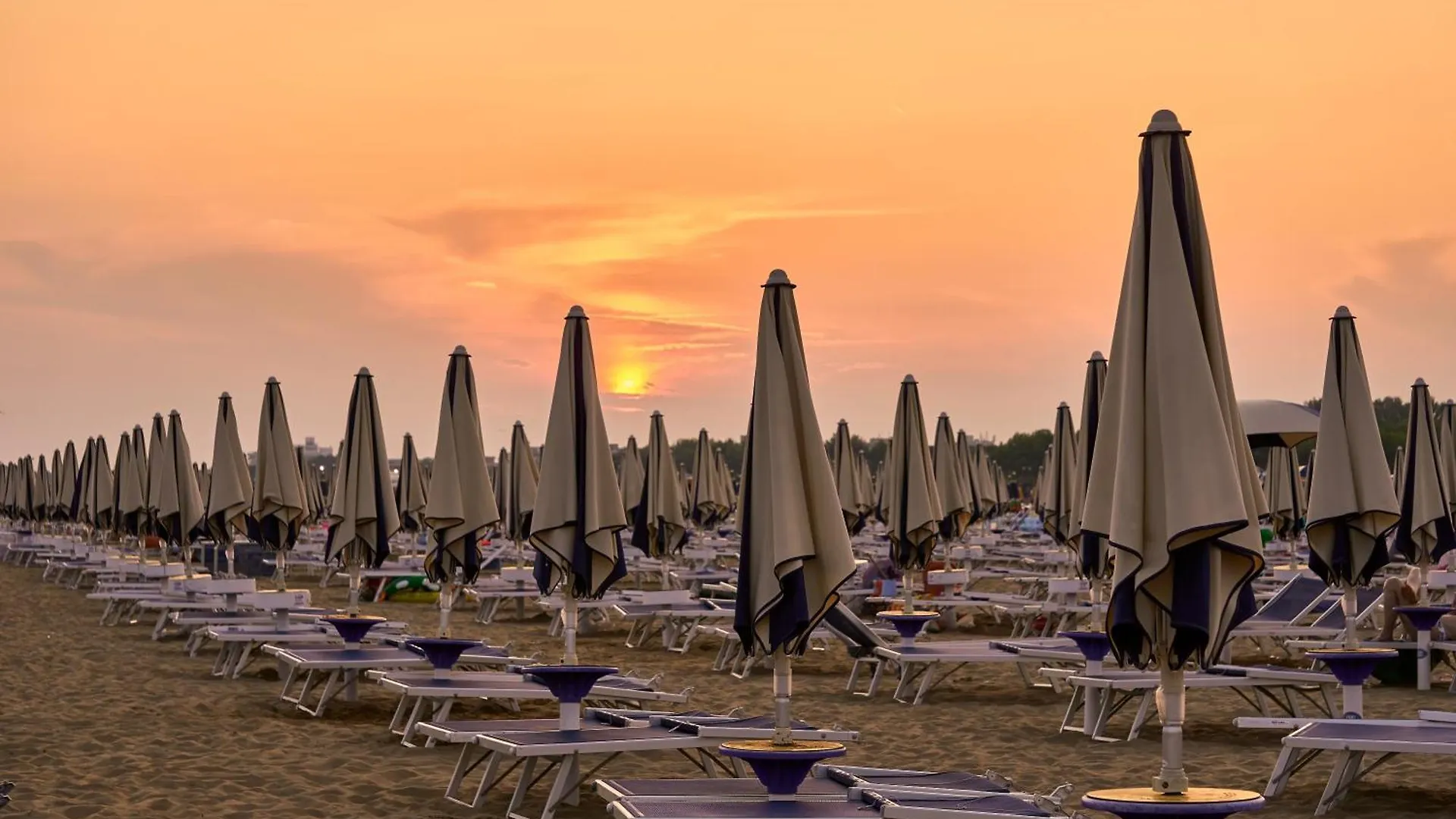 Cozy Apartment With Sunny Terrace In Bibione